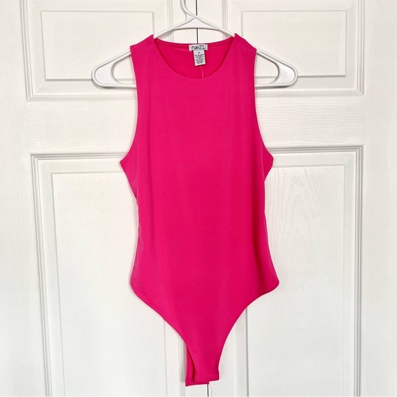 Hot Pink High Neck‎ Contour Bodysuit - Size M - Picture 2 of 5